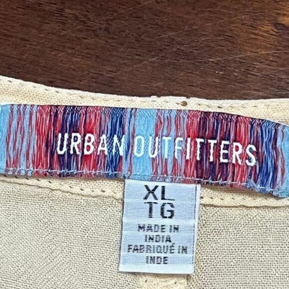 URBAN OUTFITTERS Overall Shorts XL Yellow Square Neck Pocket Short Romper - Picture 8 of 12